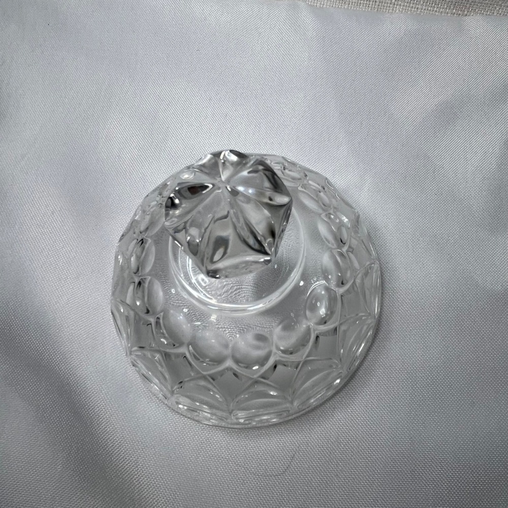 Vintage Crystal Candy Dish Sugar Bowl with Lid Thumbprint Pattern Pedestal Jar - Picture 5 of 7